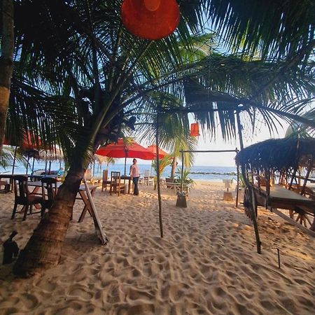 Blue Horizon Beach Hotel Tangalle Eksteriør billede