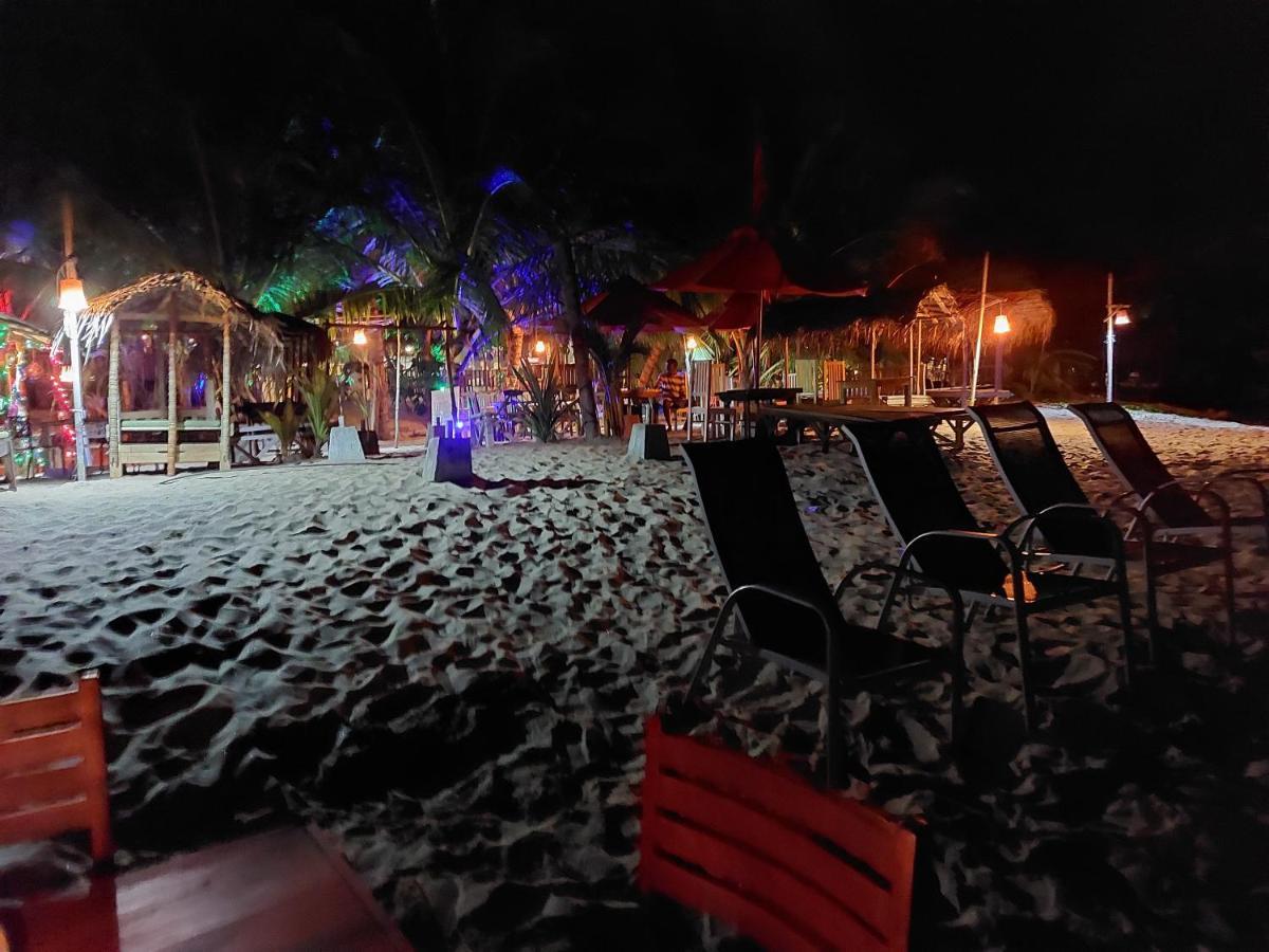 Blue Horizon Beach Hotel Tangalle Eksteriør billede