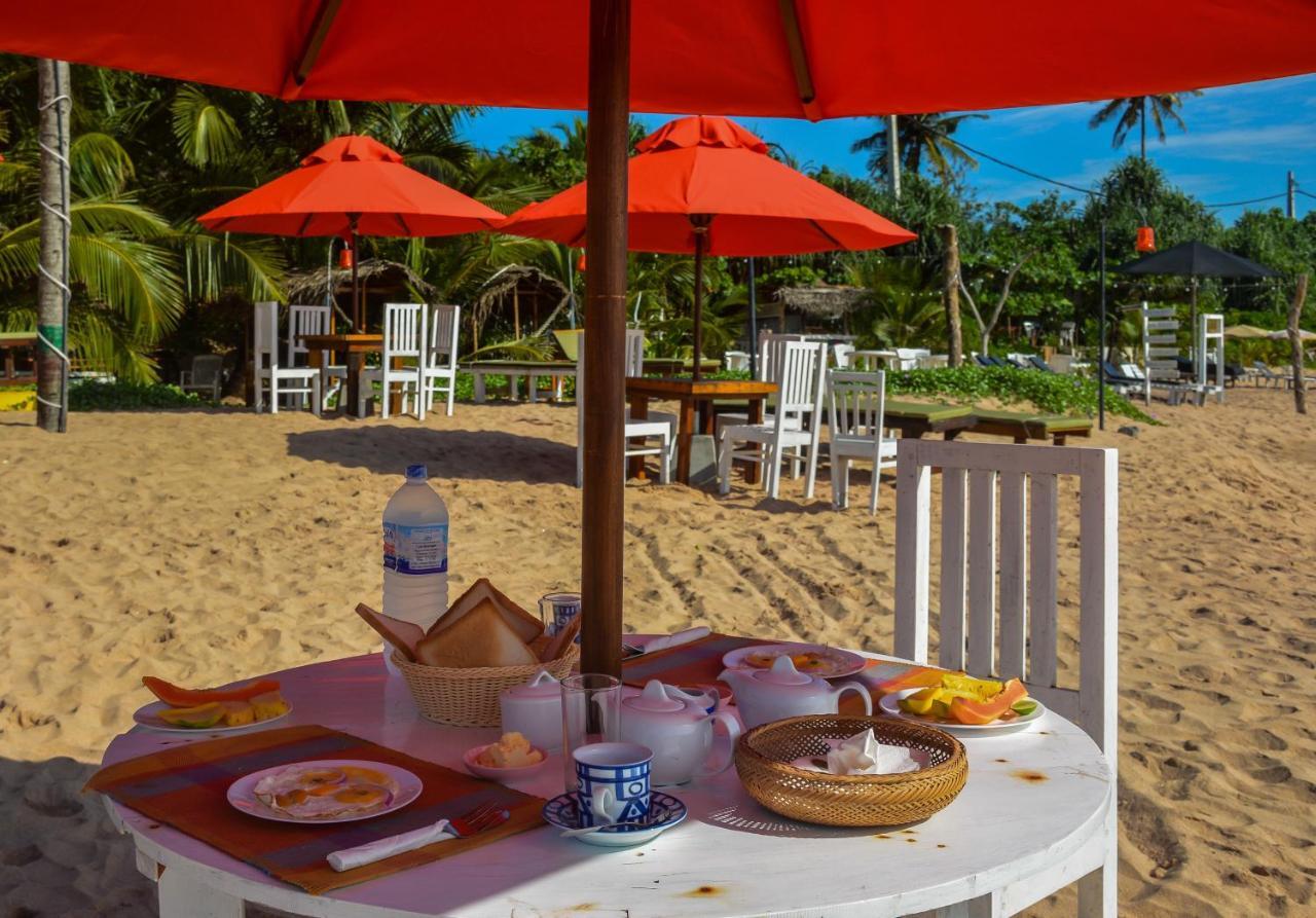 Blue Horizon Beach Hotel Tangalle Eksteriør billede